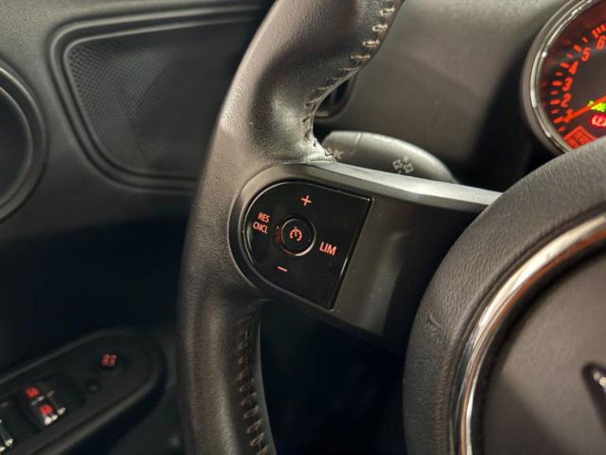 MINI Mini Countryman 1.5 One JCW Countryman (15)