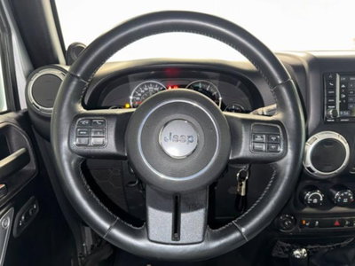 Jeep Wrangler 2.8 CRD DPF Sahara (13)