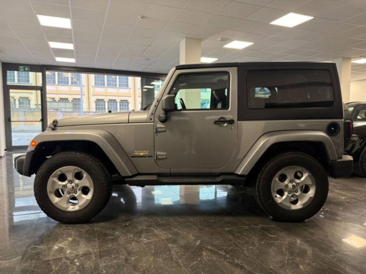 Jeep Wrangler 2.8 CRD DPF Sahara (3)