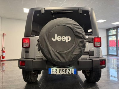 Jeep Wrangler 2.8 CRD DPF Sahara (5)