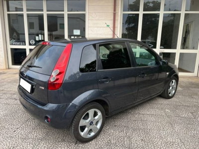 Ford Fiesta 1.4 TDCi 5p. Ghia (17)