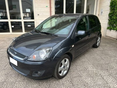 Ford Fiesta 1.4 TDCi 5p. Ghia (3)