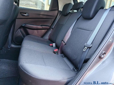 Suzuki Swift 1.2 Hybrid Easy Top (13)