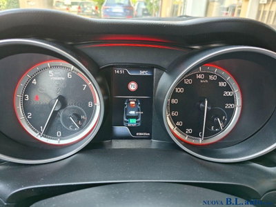 Suzuki Swift 1.2 Hybrid Easy Top (8)