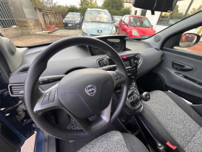 Lancia Ypsilon 1.0 FireFly 5 porte S&S Hybrid Silver Plus (8)