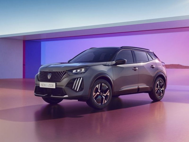 Peugeot 2008 PureTech 130 S&S EAT8 Allure Pack