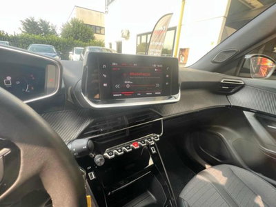 Peugeot 2008 PureTech 130 S&S EAT8 Allure Pack (12)