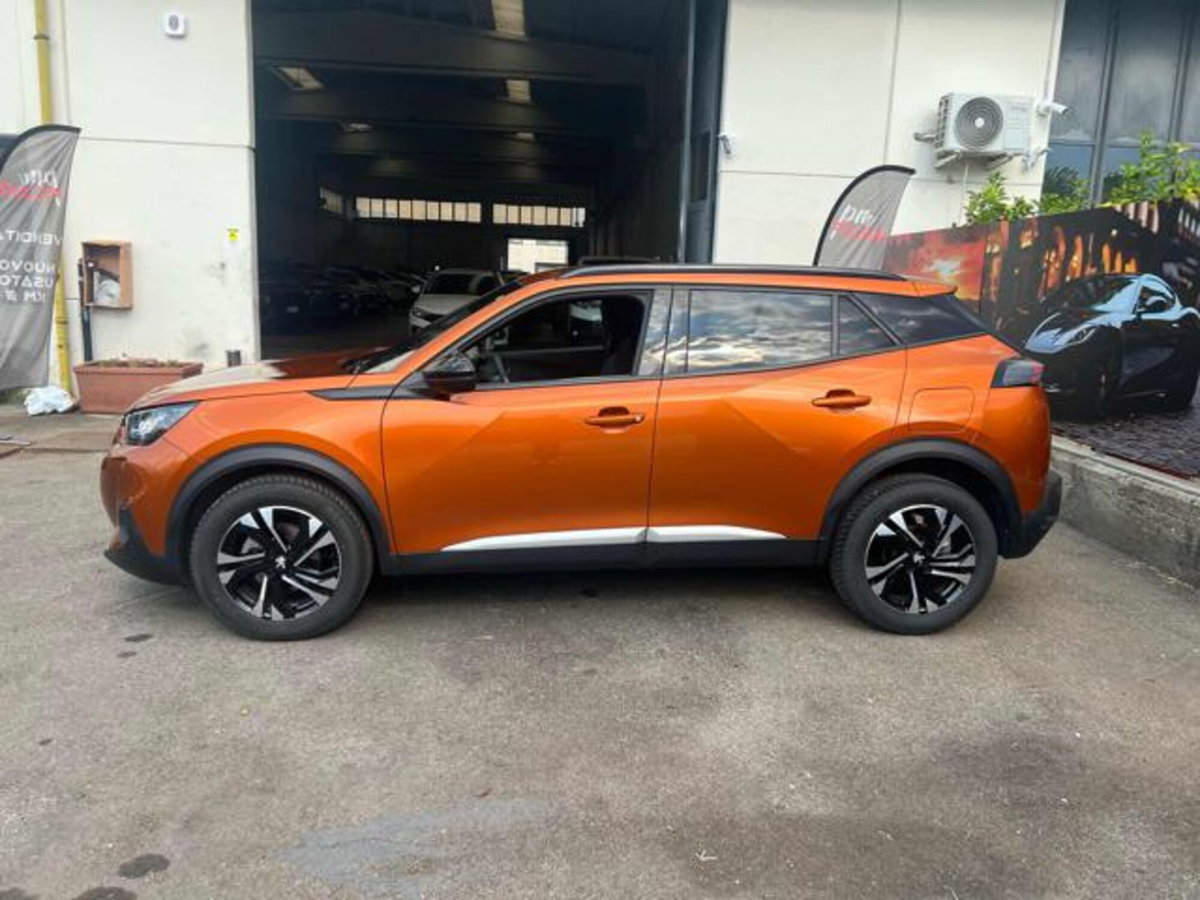 Peugeot 2008 PureTech 130 S&S EAT8 Allure Pack (8)