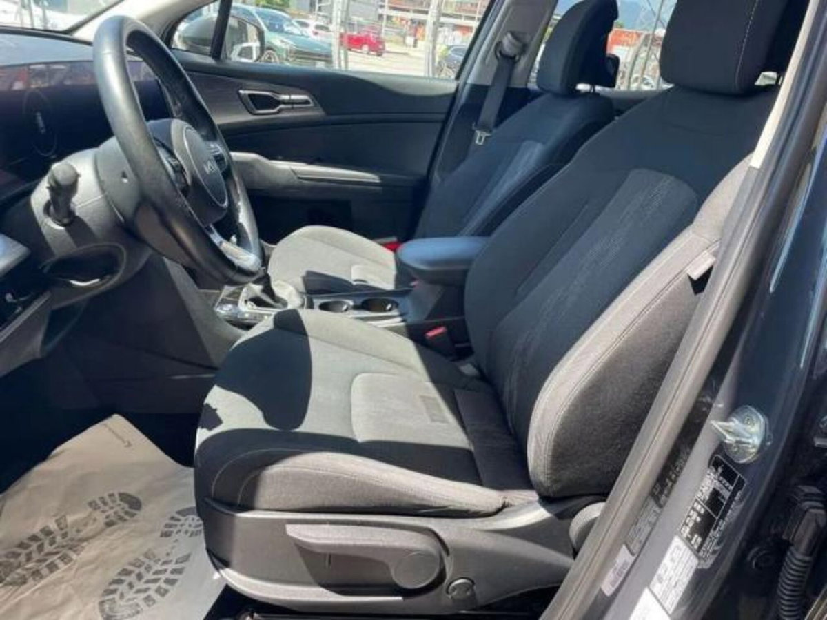 Kia Sportage 1.6 tgdi Business Gpl 2wd (8)