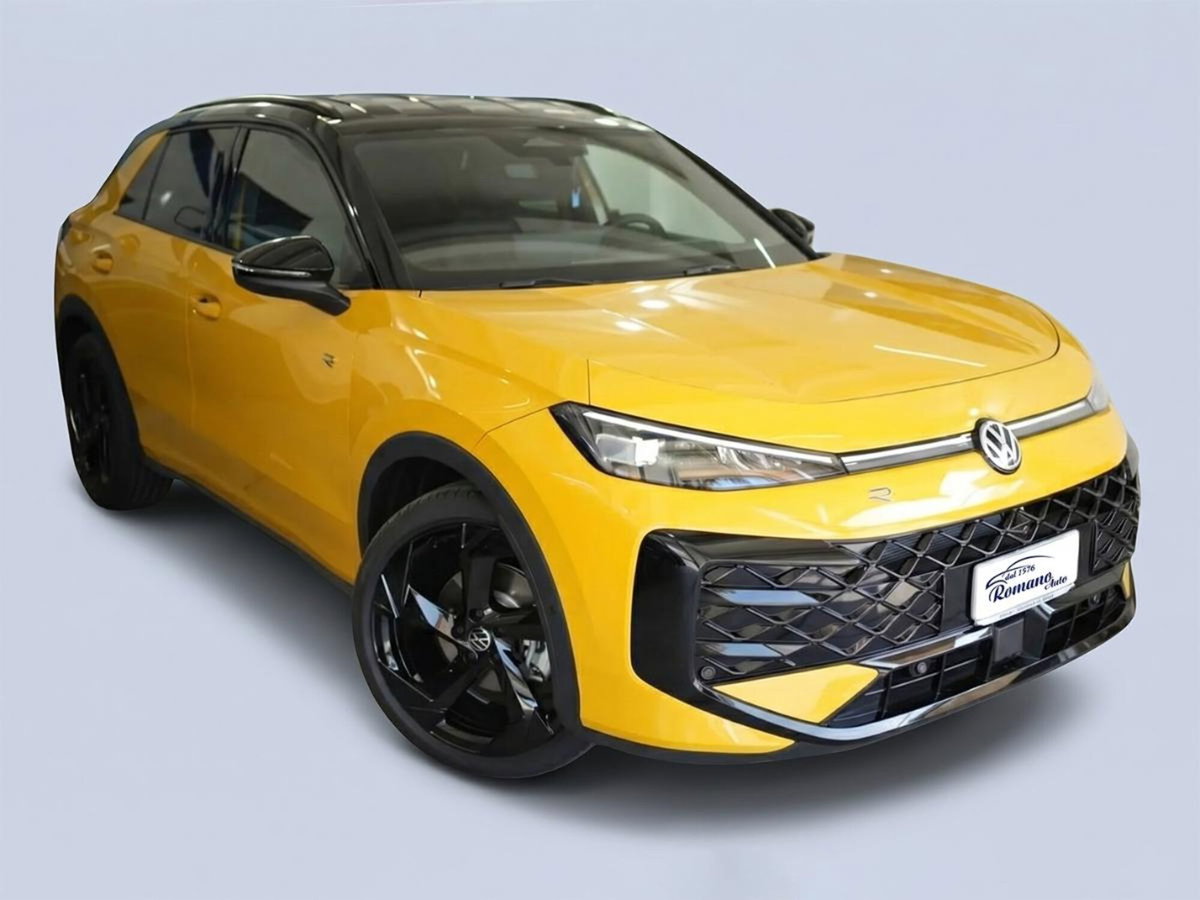 Volkswagen T-Roc 1.5 tsi R-Line dsg (2)