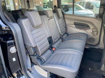 Ford Tourneo Connect 1.5 TDCi 120 CV Titanium (17)