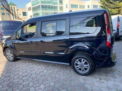 Ford Tourneo Connect 1.5 TDCi 120 CV Titanium (4)