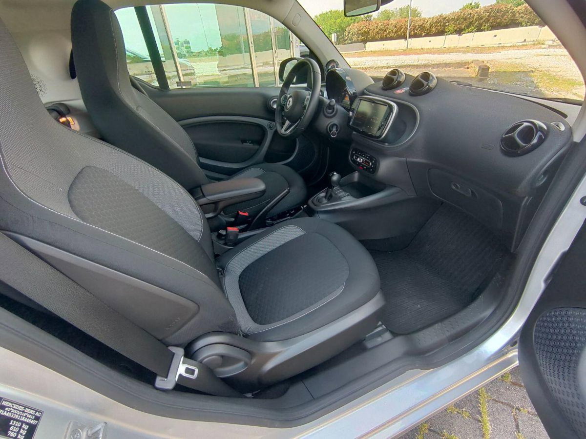 smart Fortwo eq Passion 4,6kW (11)