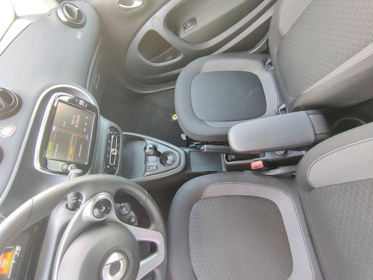 smart Fortwo eq Passion 4,6kW (15)