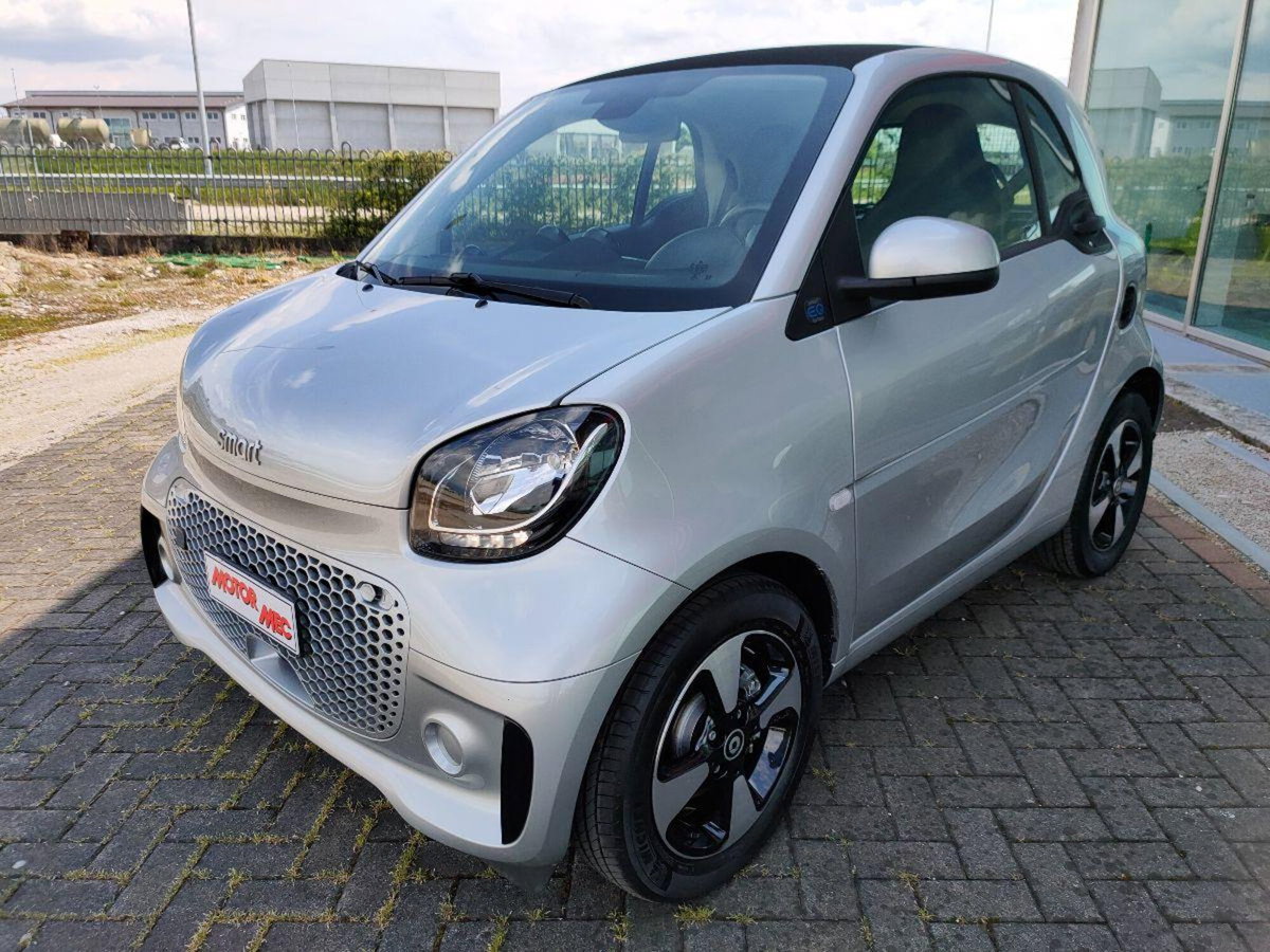 smart Fortwo eq Passion 4,6kW (2)