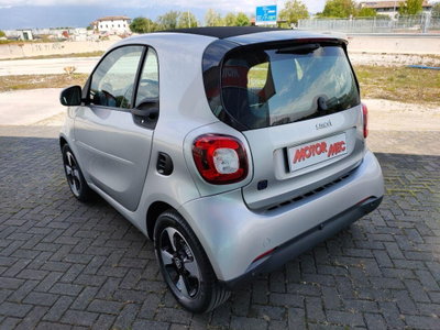 smart Fortwo eq Passion 4,6kW (4)