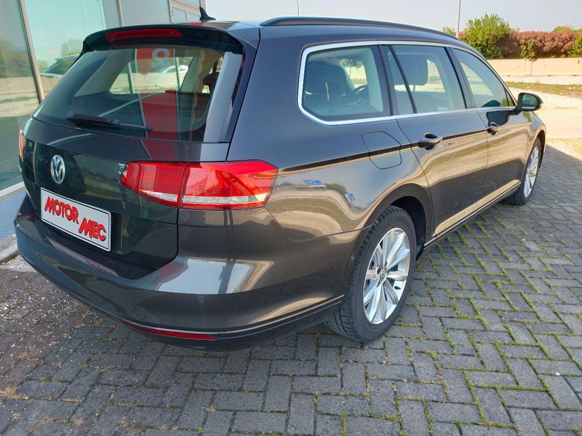 Volkswagen Passat Variant 2.0 TDI Business BlueMotion Tech. (5)