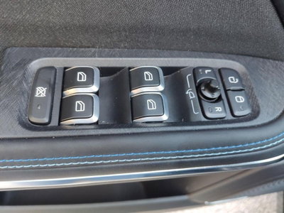 Lynk & Co 01 01 1.5 td phev (16)