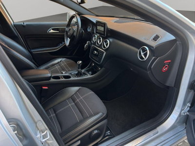 Mercedes-Benz Classe A 180 CDI Premium (19)