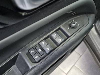 Jeep Compass 1.6 Multijet II 2WD Limited (16)