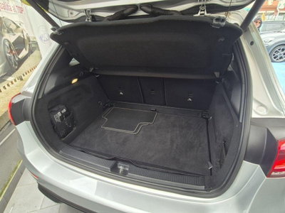 Mercedes-Benz Classe B 180 d Automatic Sport Plus (15)
