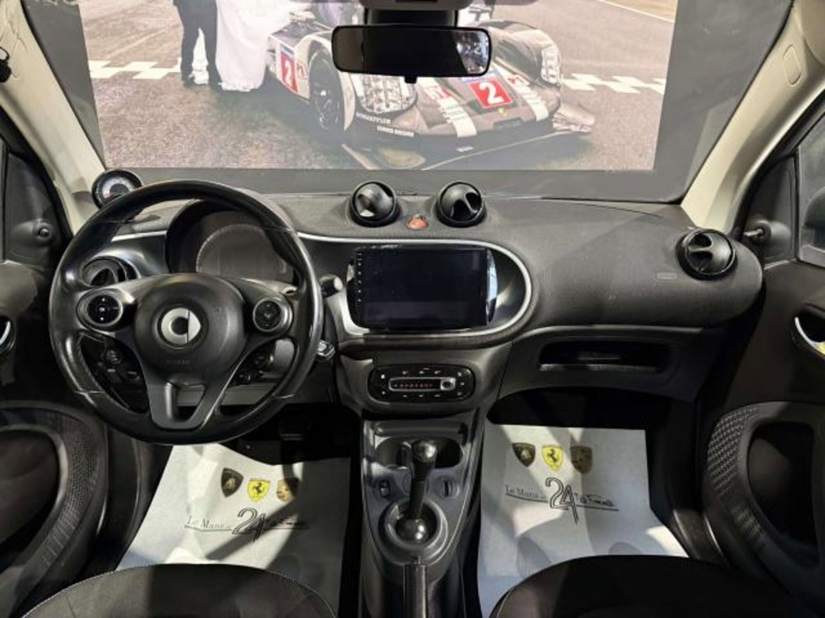 smart Fortwo 70 1.0 twinamic Superpassion (11)