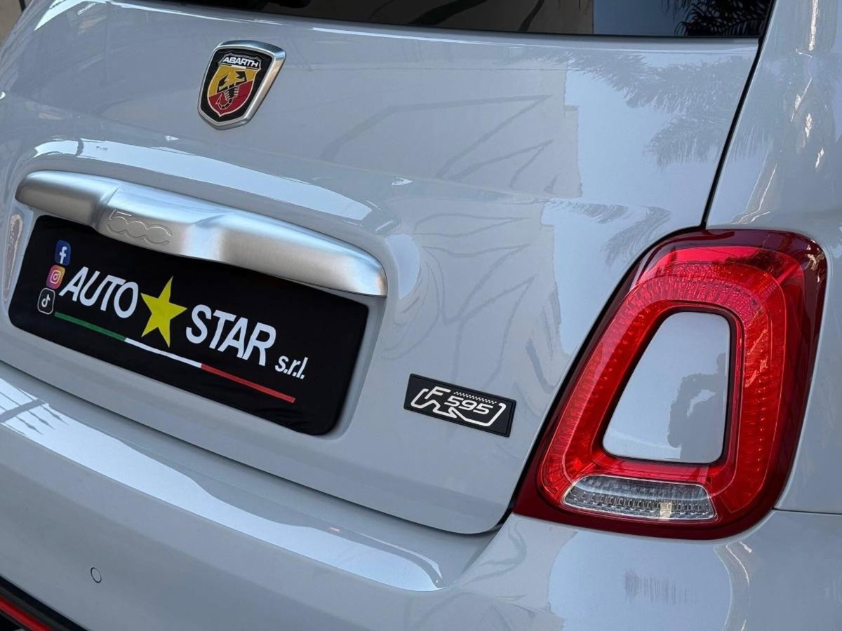 Abarth 595 595 1.4 Turbo T-Jet 165 CV (11)