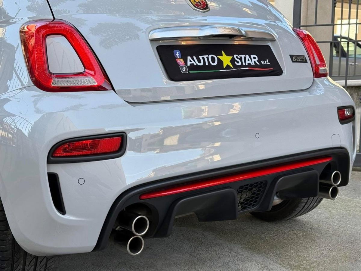 Abarth 595 595 1.4 Turbo T-Jet 165 CV (12)