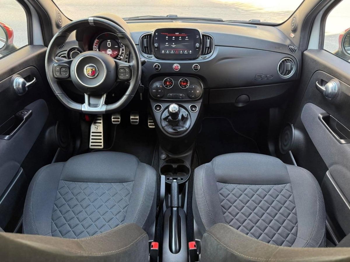 Abarth 595 595 1.4 Turbo T-Jet 165 CV (17)