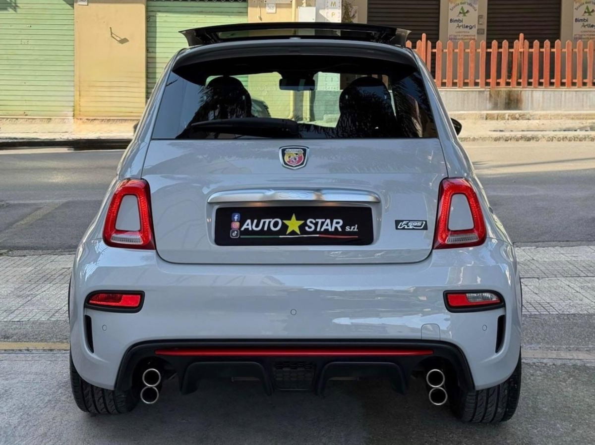 Abarth 595 595 1.4 Turbo T-Jet 165 CV (7)