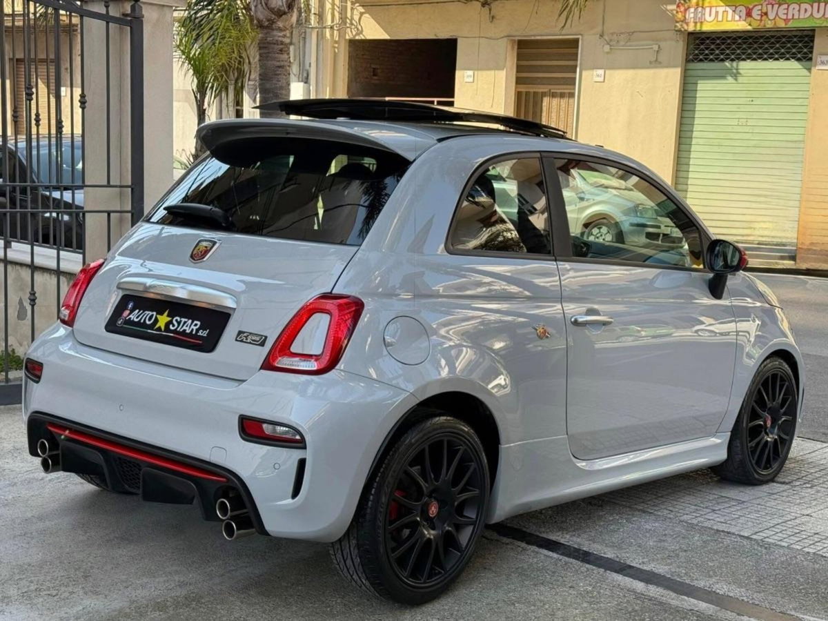 Abarth 595 595 1.4 Turbo T-Jet 165 CV (9)