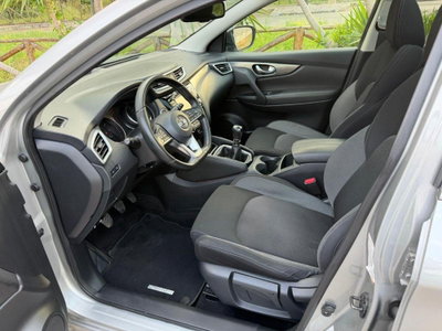 Nissan Qashqai 1.3 DIG-T 140 CV Tekna (6)