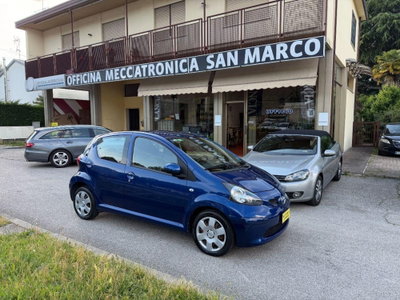 Toyota Aygo 1.0 12V VVT-i 5 porte Blue usata