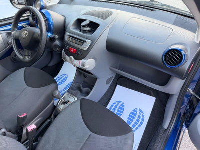 Toyota Aygo 1.0 12V VVT-i 5 porte Blue (15)