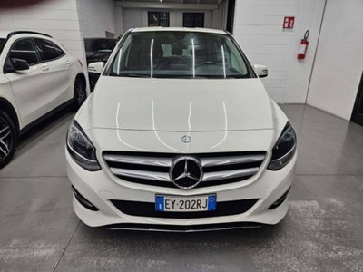 Mercedes-Benz Classe B 180 CDI Premium (2)