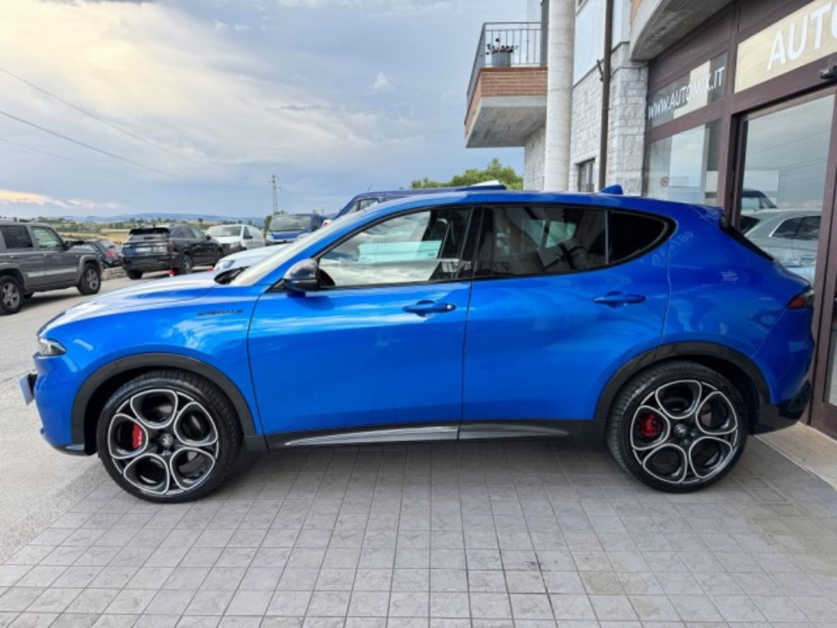 Alfa Romeo Tonale 1.5 hybrid Sport Speciale 175cv tct7 (11)