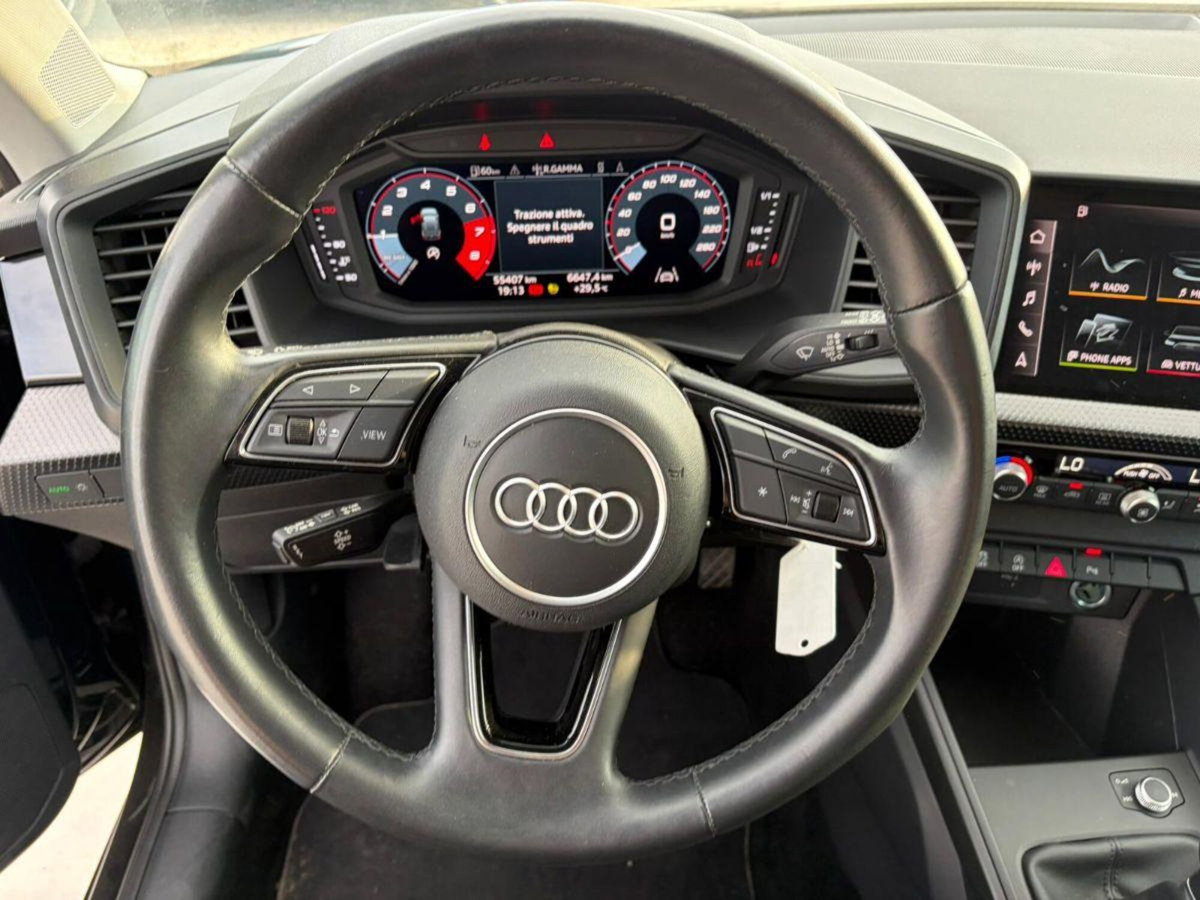 Audi A1 Sportback 1.0 TFSI ultra Design (11)