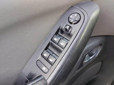 Citroen C4 Picasso 1.6 HDi 115 Seduction (9)