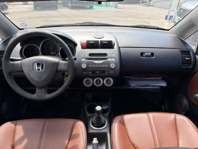 Honda Jazz 1.2 i-DSi 5p. (11)