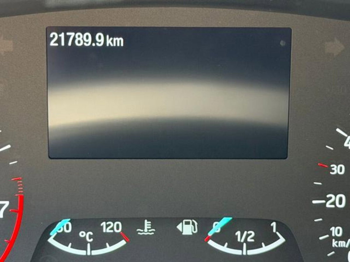 Ford Puma 1.0 EcoBoost Hybrid 125 CV S&S aut. Titanium X (15)