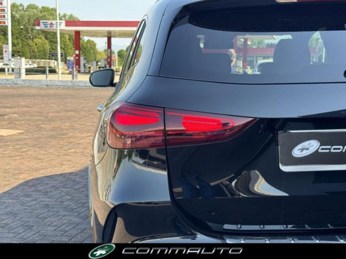 Mercedes-Benz GLA SUV 200 d AMG Line Advanced Plus 4matic auto (7)