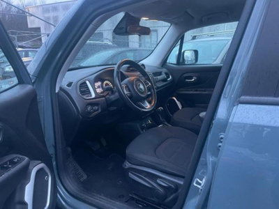 Jeep Renegade 2.0 Mjt 140CV 4WD Active Drive Limited (10)
