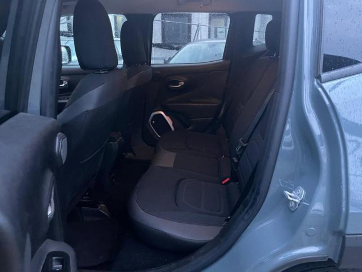 Jeep Renegade 2.0 Mjt 140CV 4WD Active Drive Limited (10)