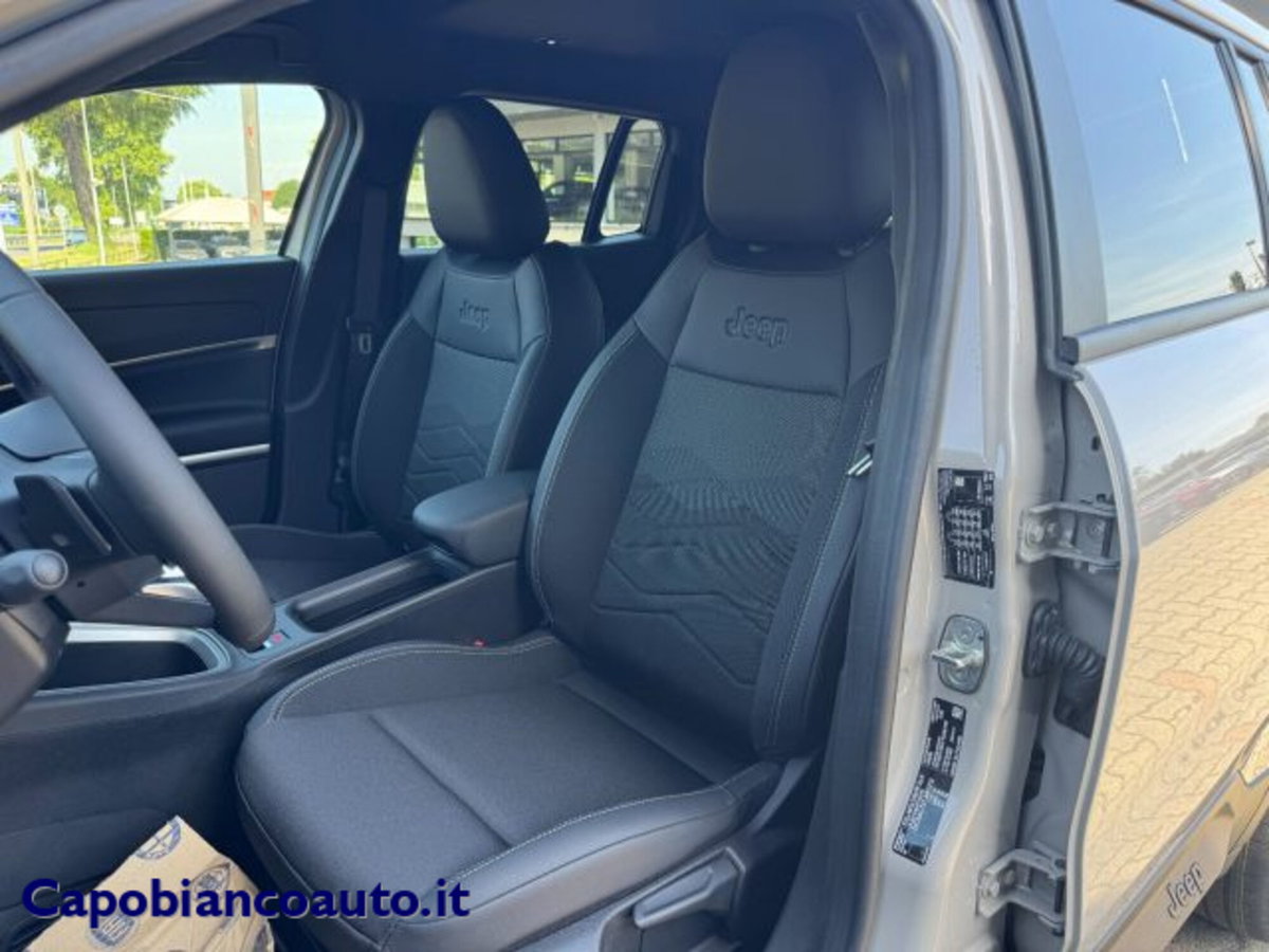 Jeep Avenger 1.2 turbo Summit fwd 100cv (14)