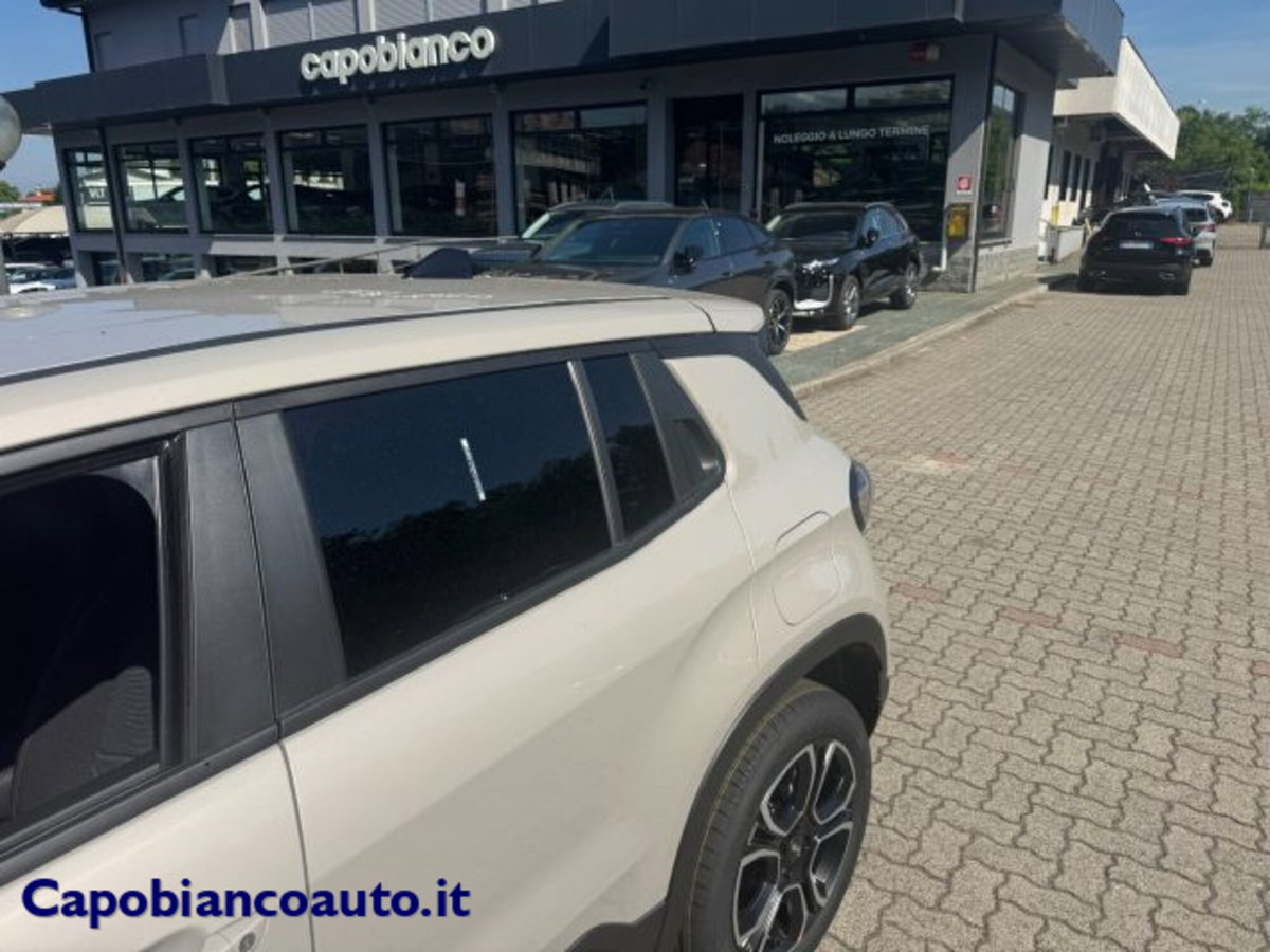 Jeep Avenger 1.2 turbo Summit fwd 100cv (8)