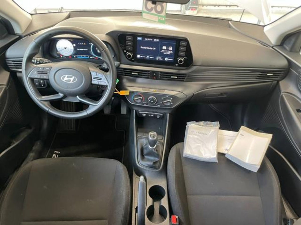 Hyundai i20 1.2 mpi Connectline mt (15)