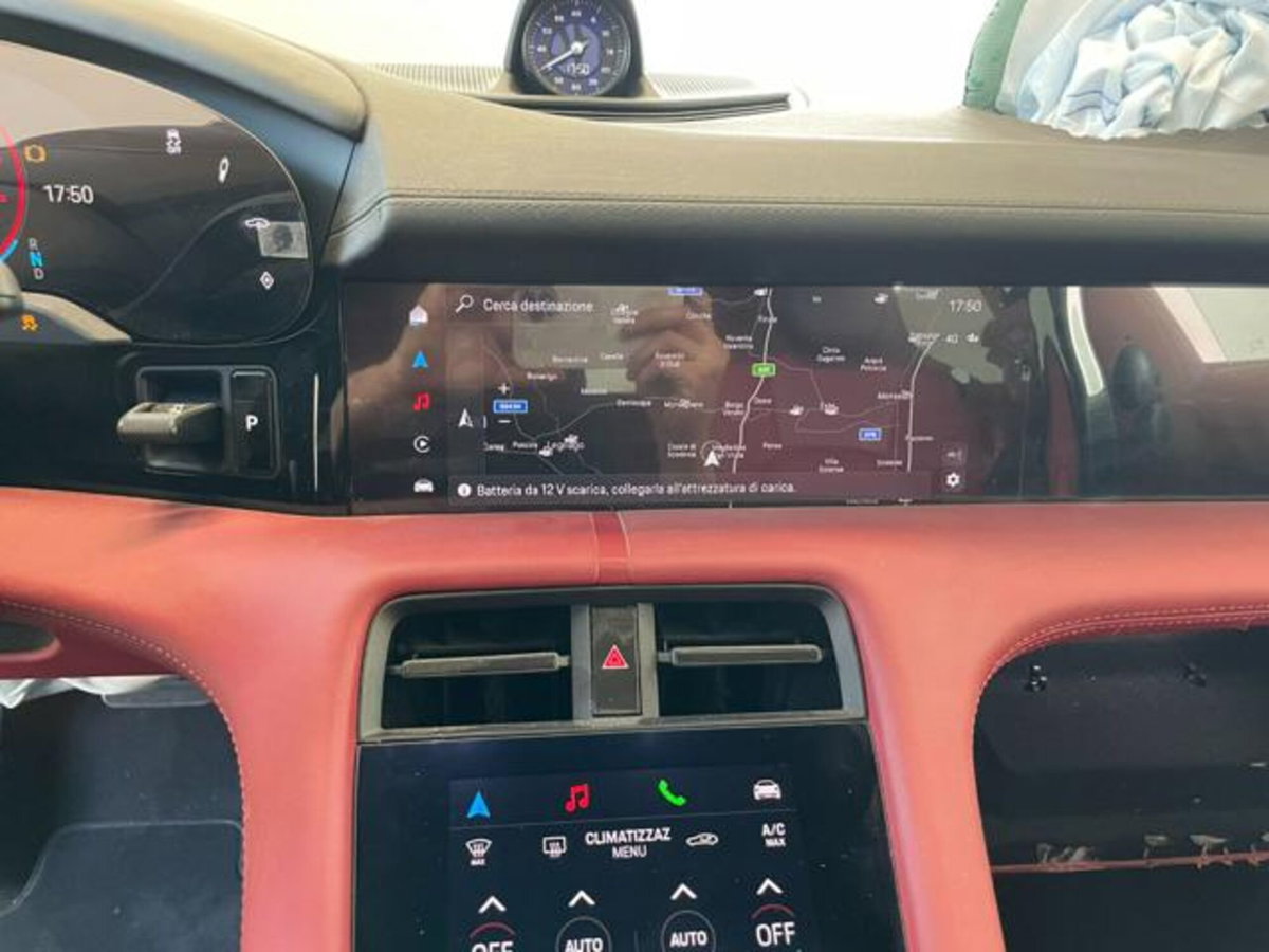 Porsche Taycan Cross Turismo Turbo S Cross Turismo (16)