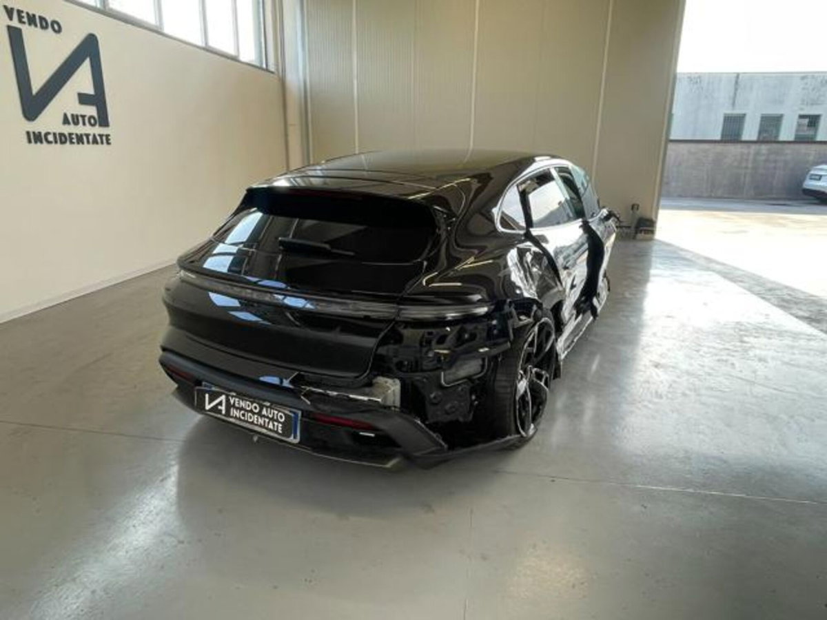 Porsche Taycan Cross Turismo Turbo S Cross Turismo (7)