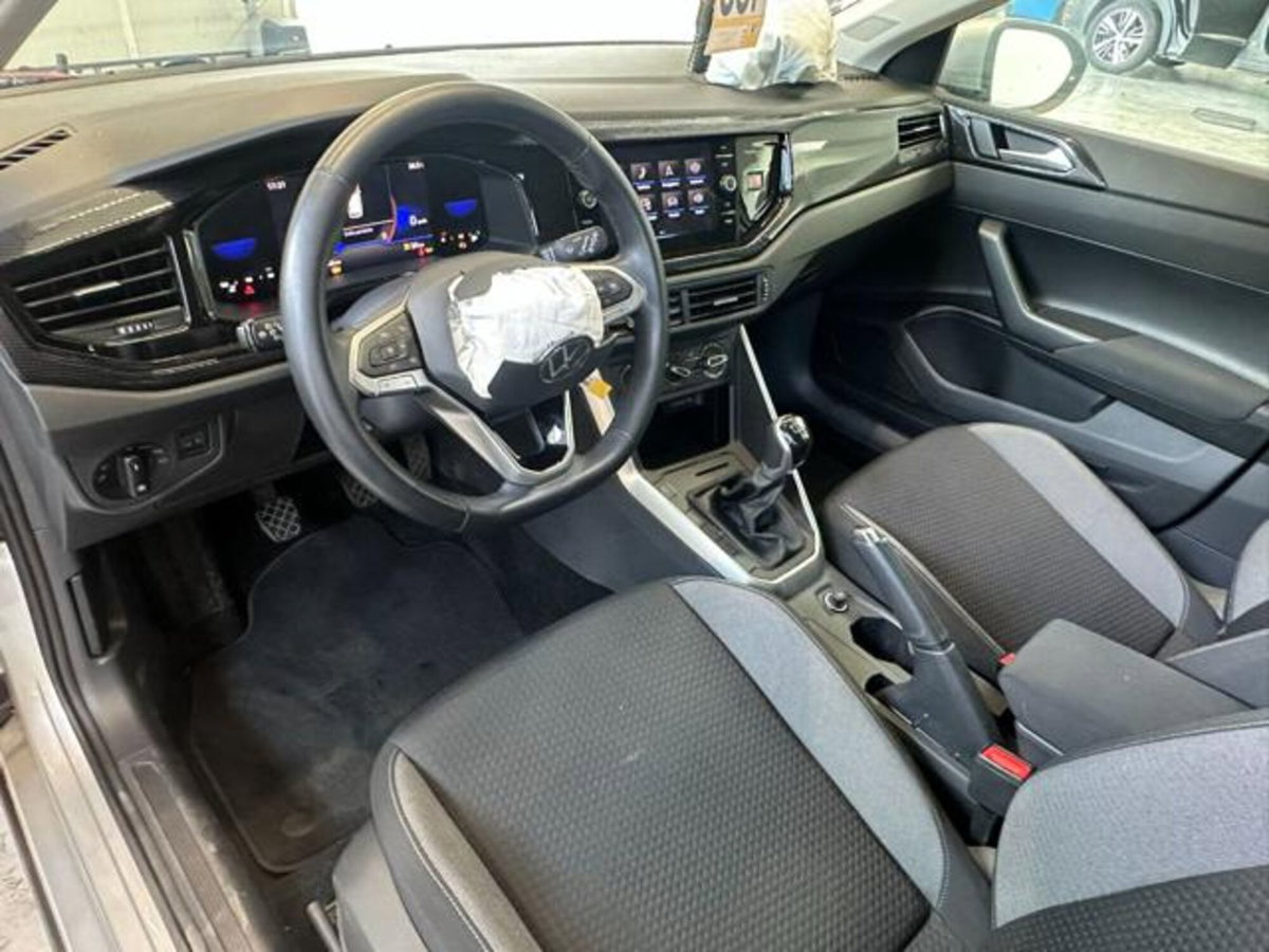 Volkswagen Taigo 1.0 tsi Life 95cv (13)