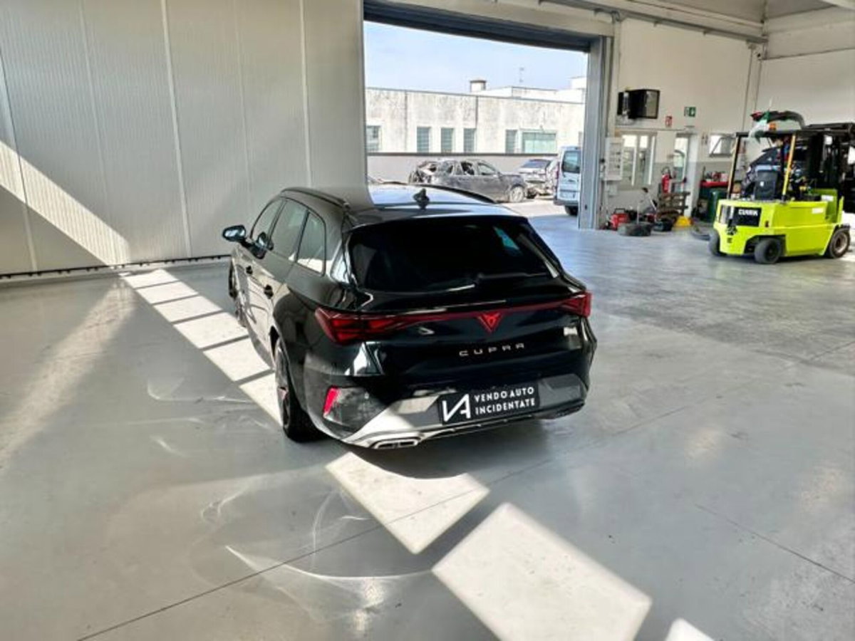 Cupra Leon Station Wagon Leon Sportstourer 1.5 hybrid 150cv dsg (5)